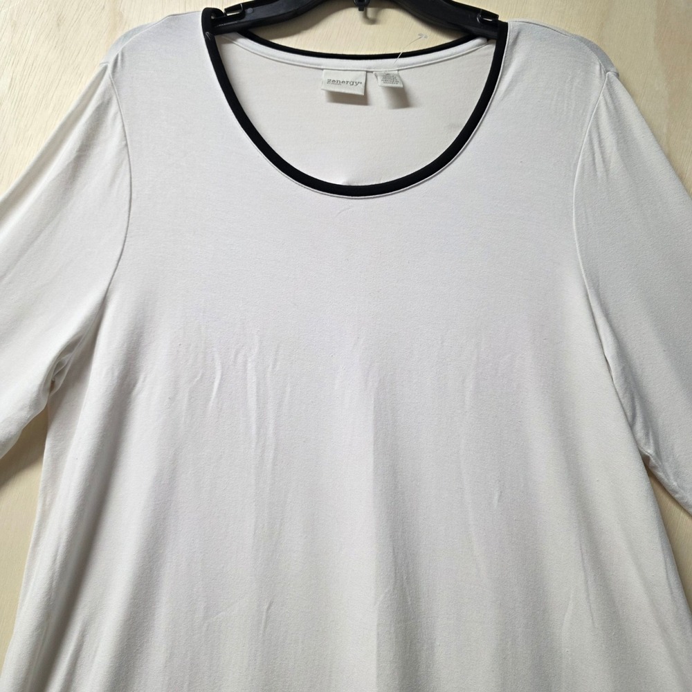 Chicos Zenergy White Black Colorblock Sharkbite Tunic Top Size 2‎ L Large Mens - Picture 13 of 16